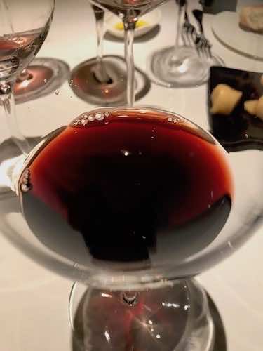 Chateau Roc de Cambes 2005의 색