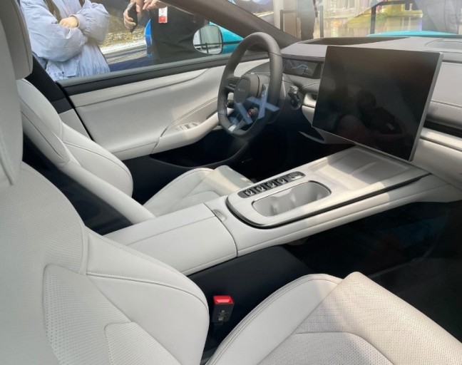 샤오미 전기차 SU7