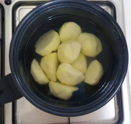 샌드위치 만들기 감자삶기 사진