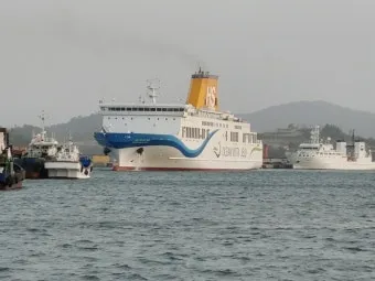 경상도 부산 유일 제주행 여객선 오션비스타제주 이코노미 객실 삼천포에서 제주 탑승 후기까지_6