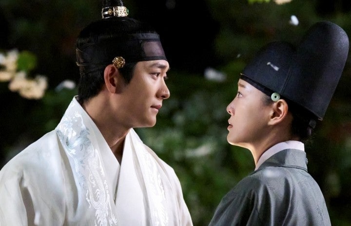 이강에는 달이 흐른다 원작 출연진 몇부작 등장인물 재방송