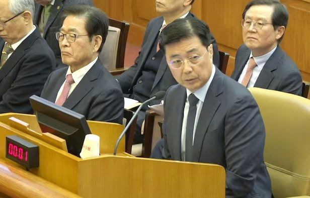 홍장원 메모 왼손잡이 논란