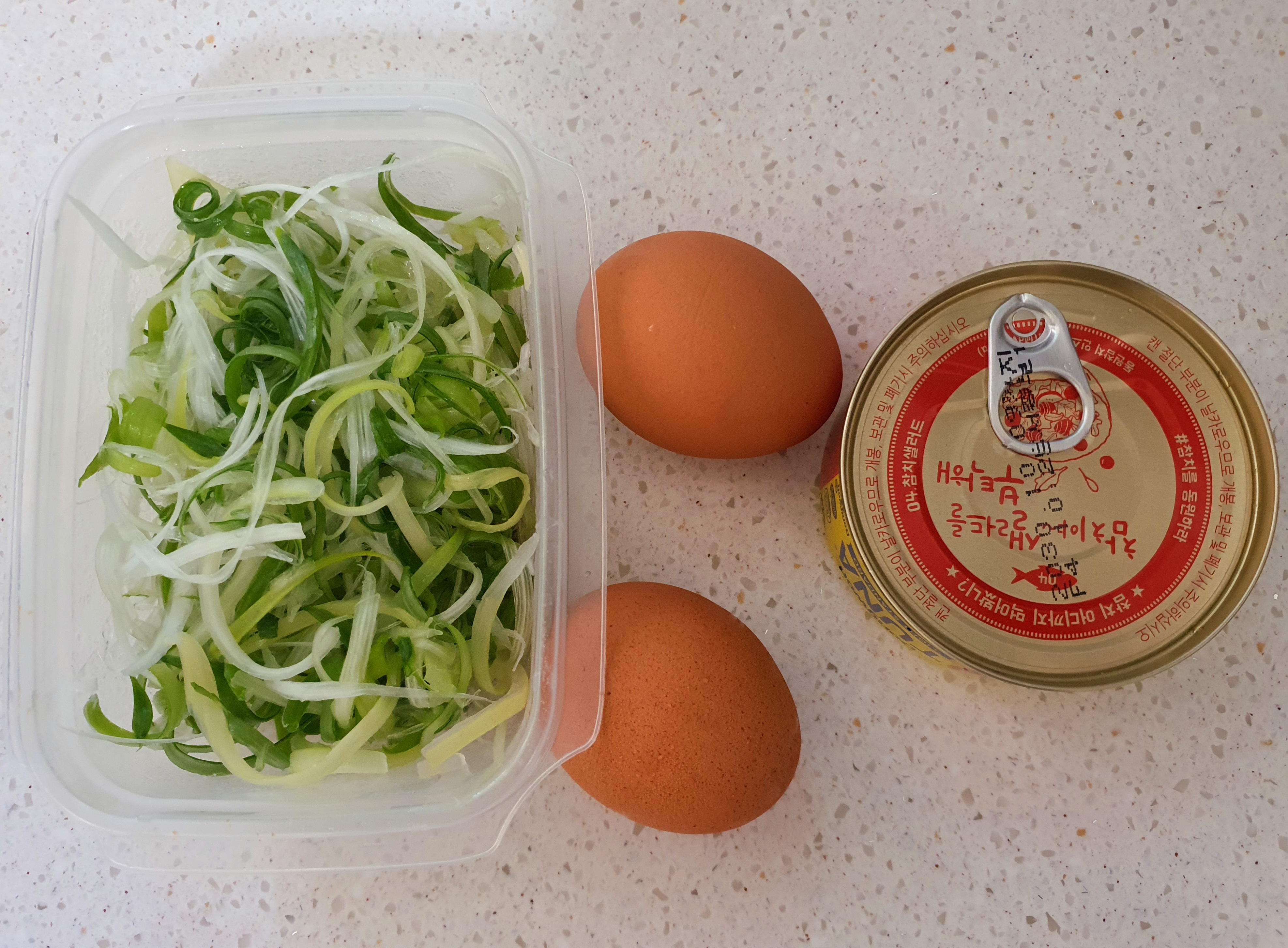 재료는-간단합니다.