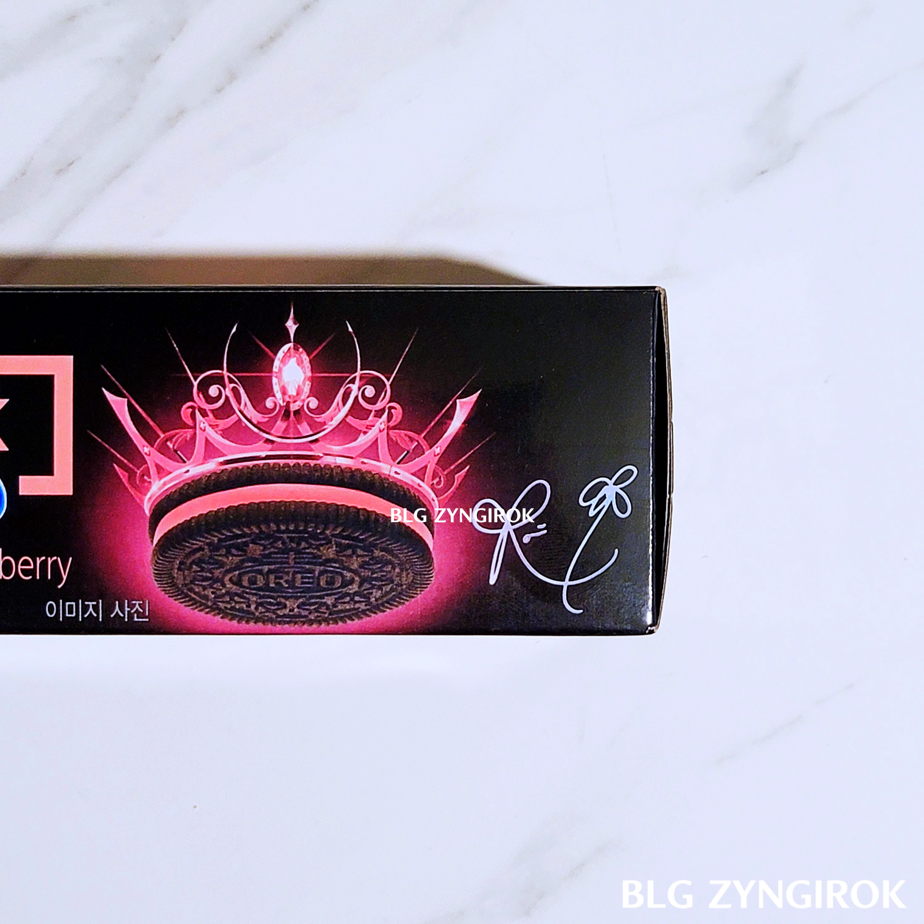 블랙핑크-블랙-딸기-오레오-상자에-로제싸인이-새겨져-있다.