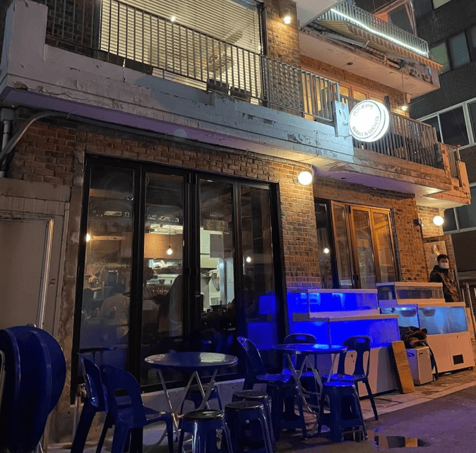 한남동 술집 '방울과꼬막' 음식, 외부