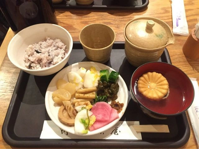 Akoya-chaya