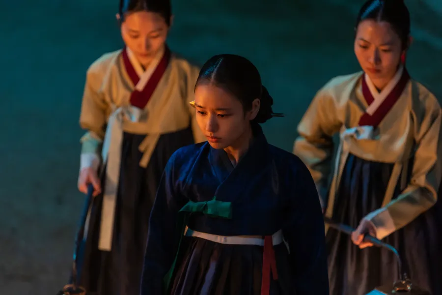 소용조씨 역의 안은진