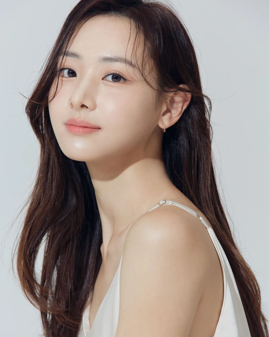 김다영