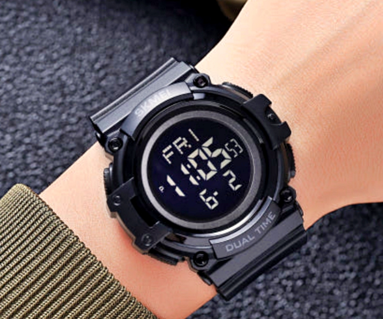 손목에 있는 시계