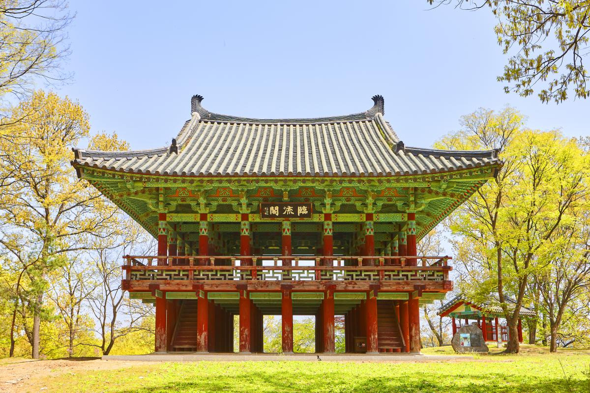 공산성 임류각(公山城 臨流閣), 왕과 신하들의 연회장소