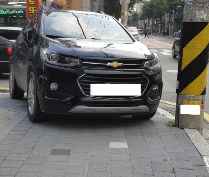 인도-불법주정차