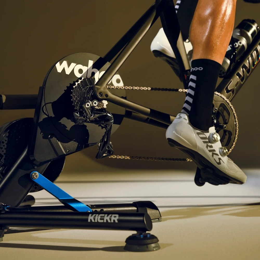 If you are thinking about bicycle cost-effective smart trainers to prepare for winter training, summarize the difference in wheel-on and direct structure and the selection criteria for each budget and training style.