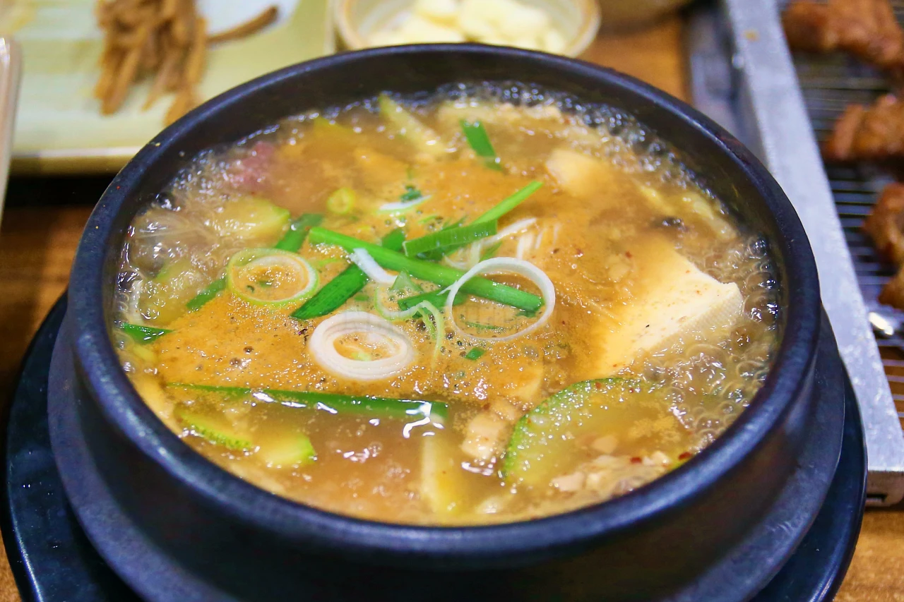 삼도갈비 된장찌개 Samdogalbi doenjang jjigae soybean stew