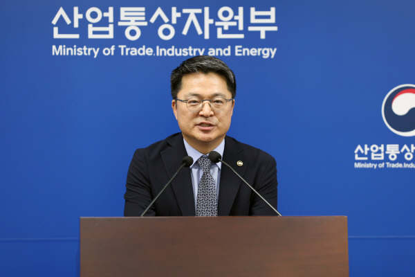 문신학 산자부1차관 프로필