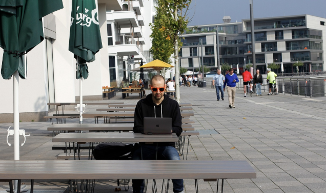 디지털 노마드 직업의 현실과 장단점