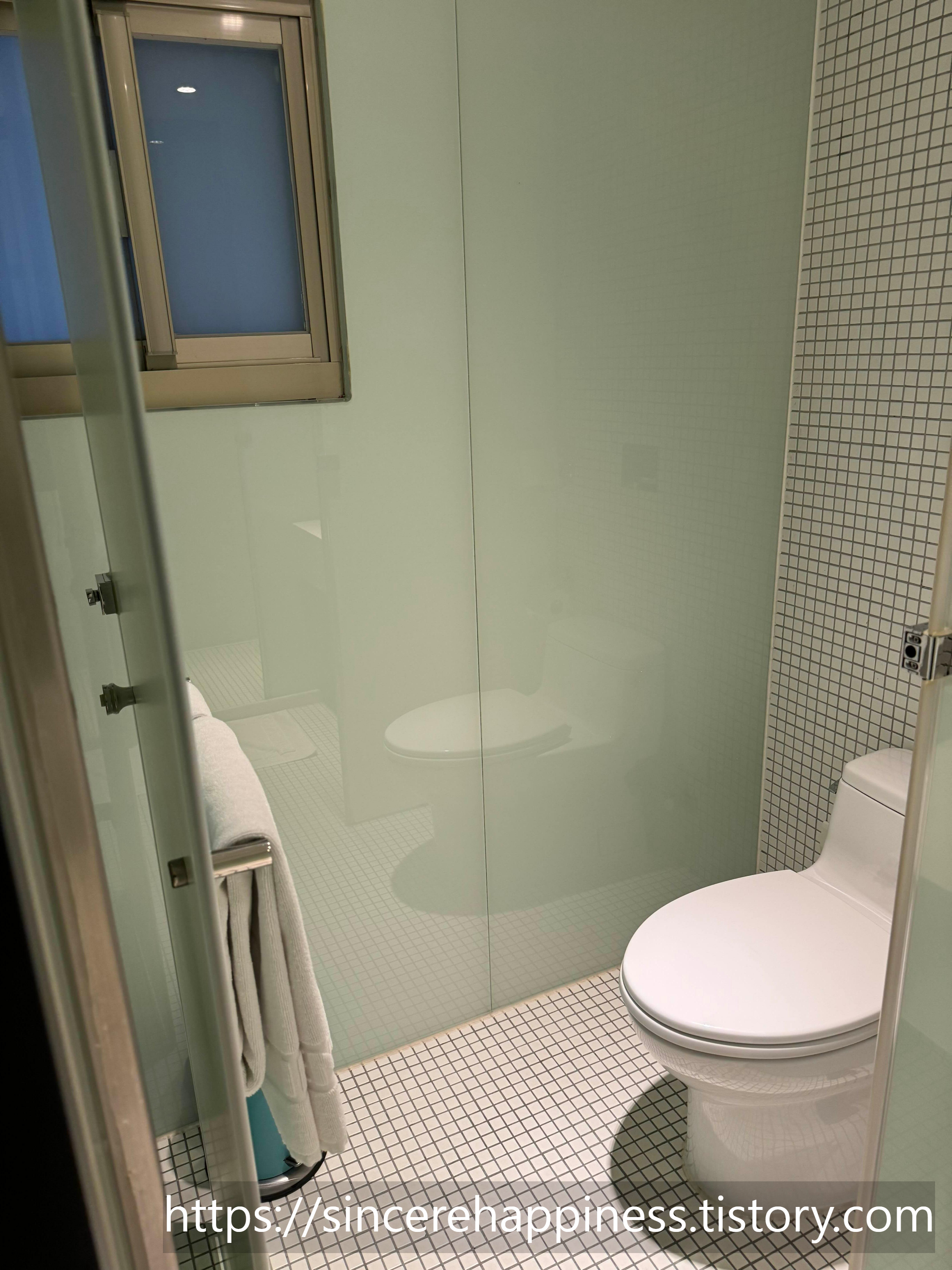 대만 에너지인 호텔 화장실 청결도 및 샤워실