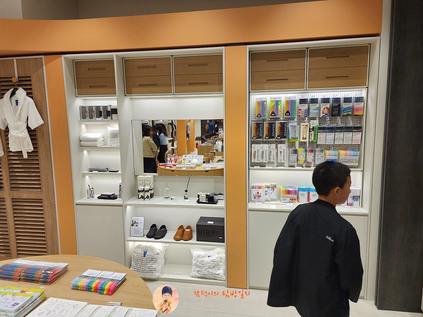 모나미 컨셉스토어 스타필드 수원점