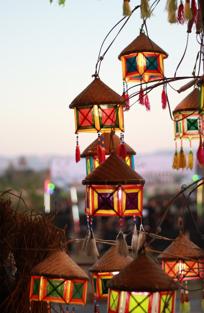 잊혀진 전통 의식 또는 축제 이야기: 사라진 전통의 흔적을 따라