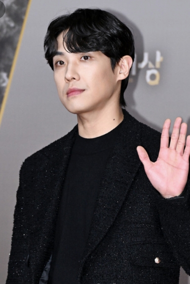 이준