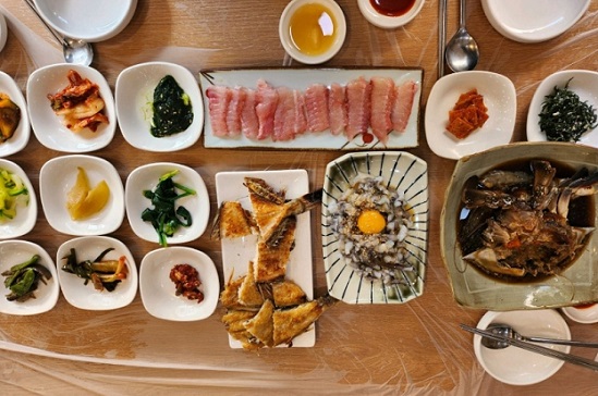 오거리식당-총리밥상-먹갈치-목포