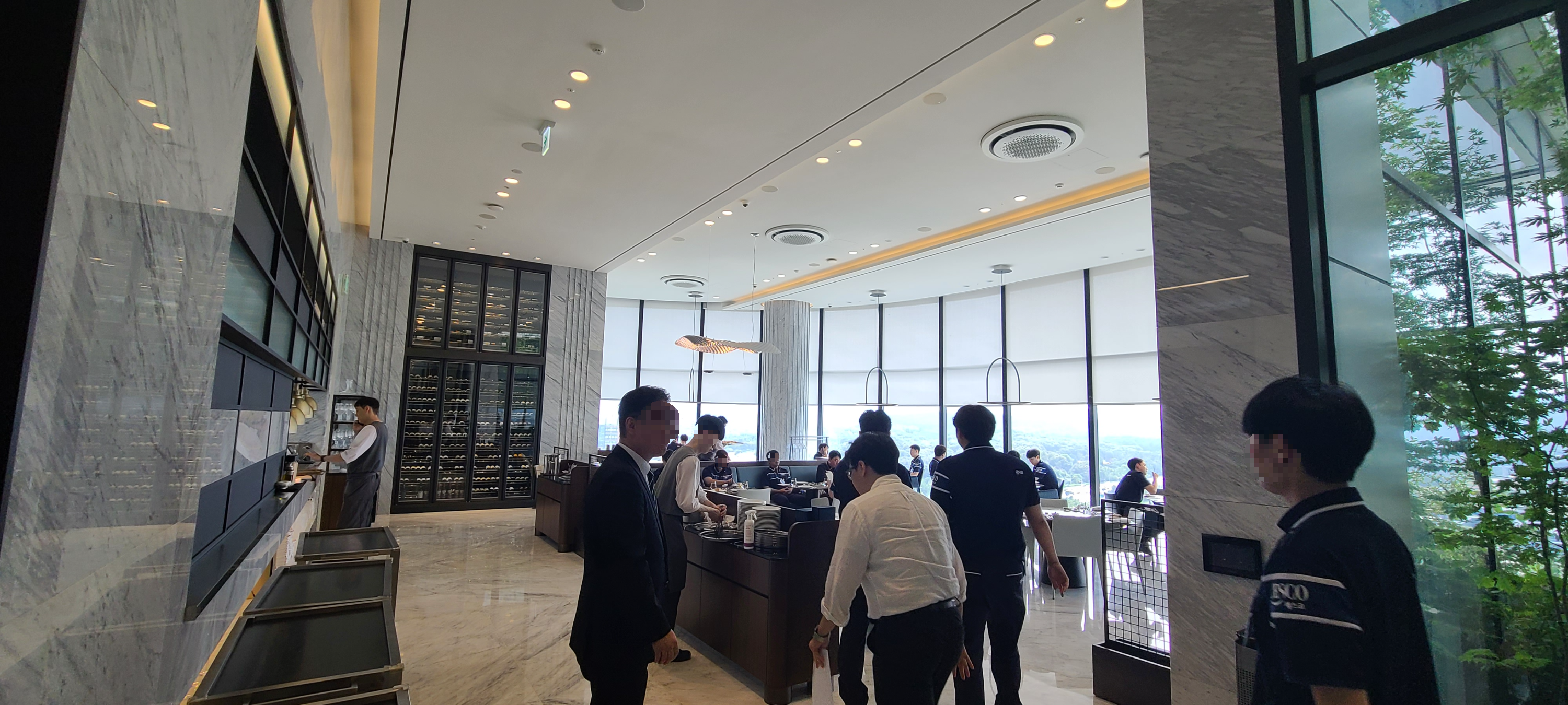 코스요리 강동구맛집 더화이트 세스코 프랑스요리 고급레스토랑