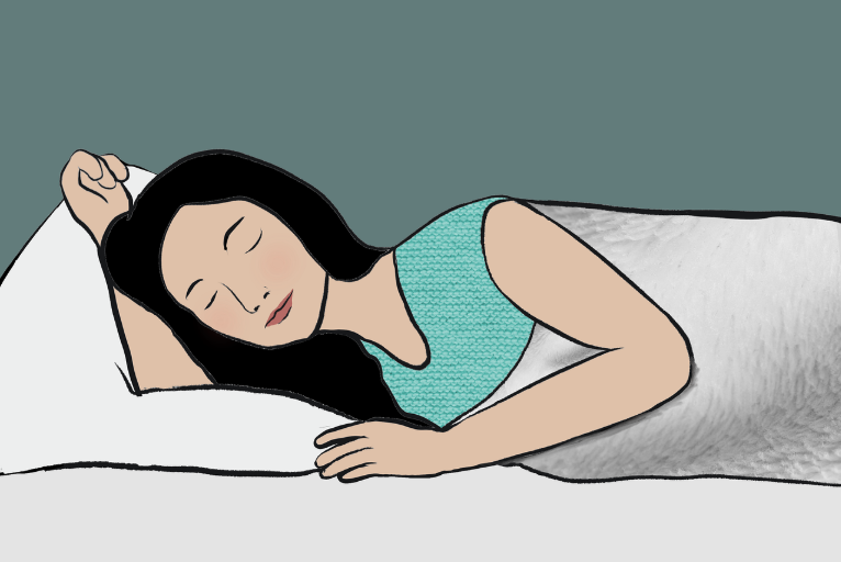 잠잘 때 엎드린 자세는 허리 디스크에 좋지 않습니다.