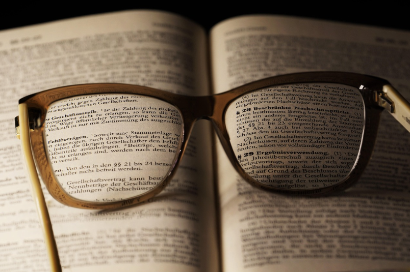 시력을 서서히 잃어가는 희귀질환, 망막색소변성증(Retinitis Pigmentosa)