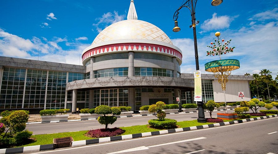 Royal Regalia Museum