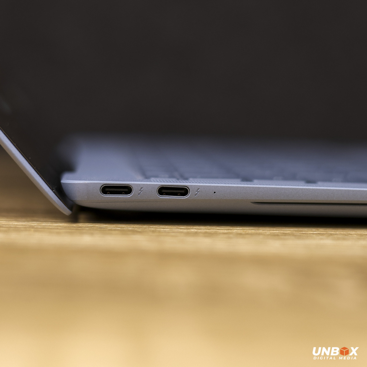 Ultrabook Premium Baru Huawei Saingan Kuat MacBook Pro