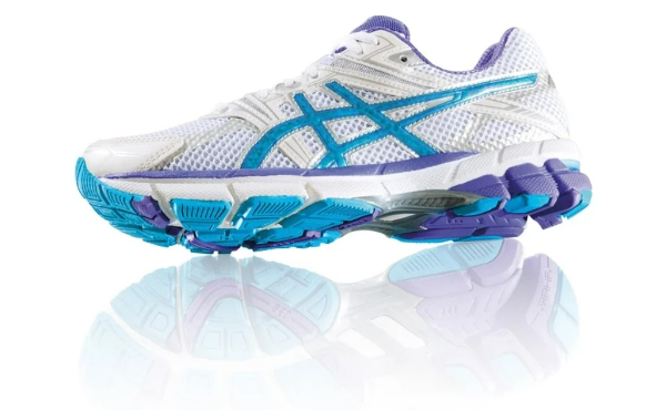 달리기에 적합한 신발 - 러닝 슈즈 운동화 고르는 방법