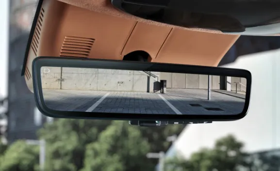 디지털 센터 미러 이미지