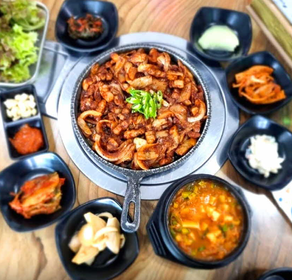 생방송 투데이 김천시 윤가네촌돼지 돼지김치구이