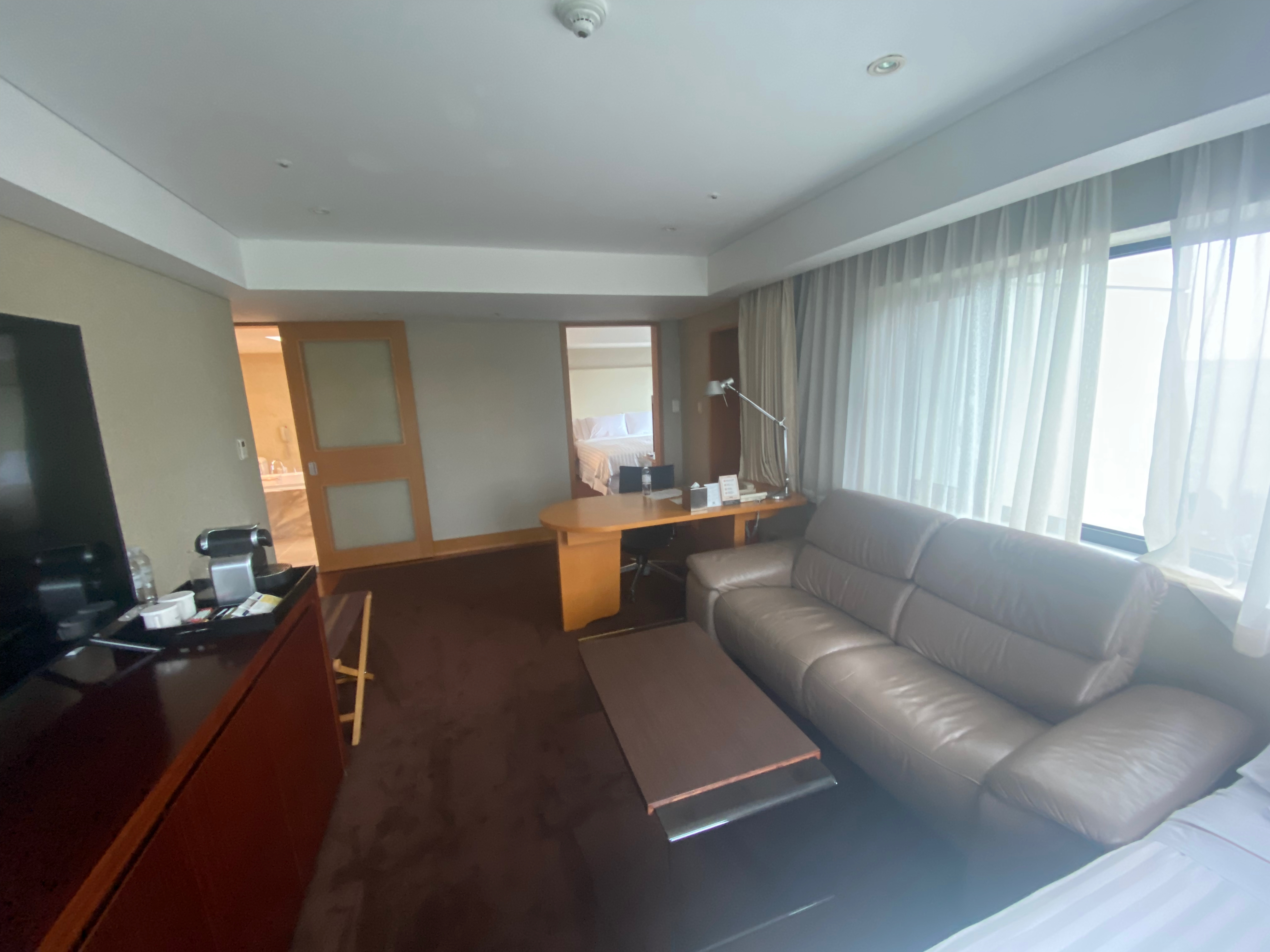 웨스틴 조선호텔 코너 스위트룸