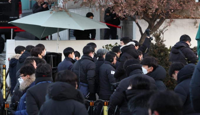 윤석열 대통령 체포영장 집행 수방사가 막고 있는 이유