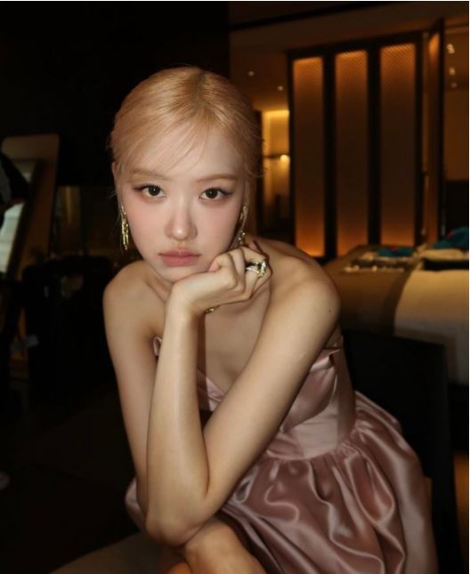 Ros&eacute;&rsquo;s Profile and Age