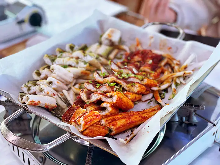 식객 허영만 백반기행 180회 반효정 편 삼색 장어구이 바다장어 아나고 붕장어 양념 간장 소금 구이 보령 맛집 소개
