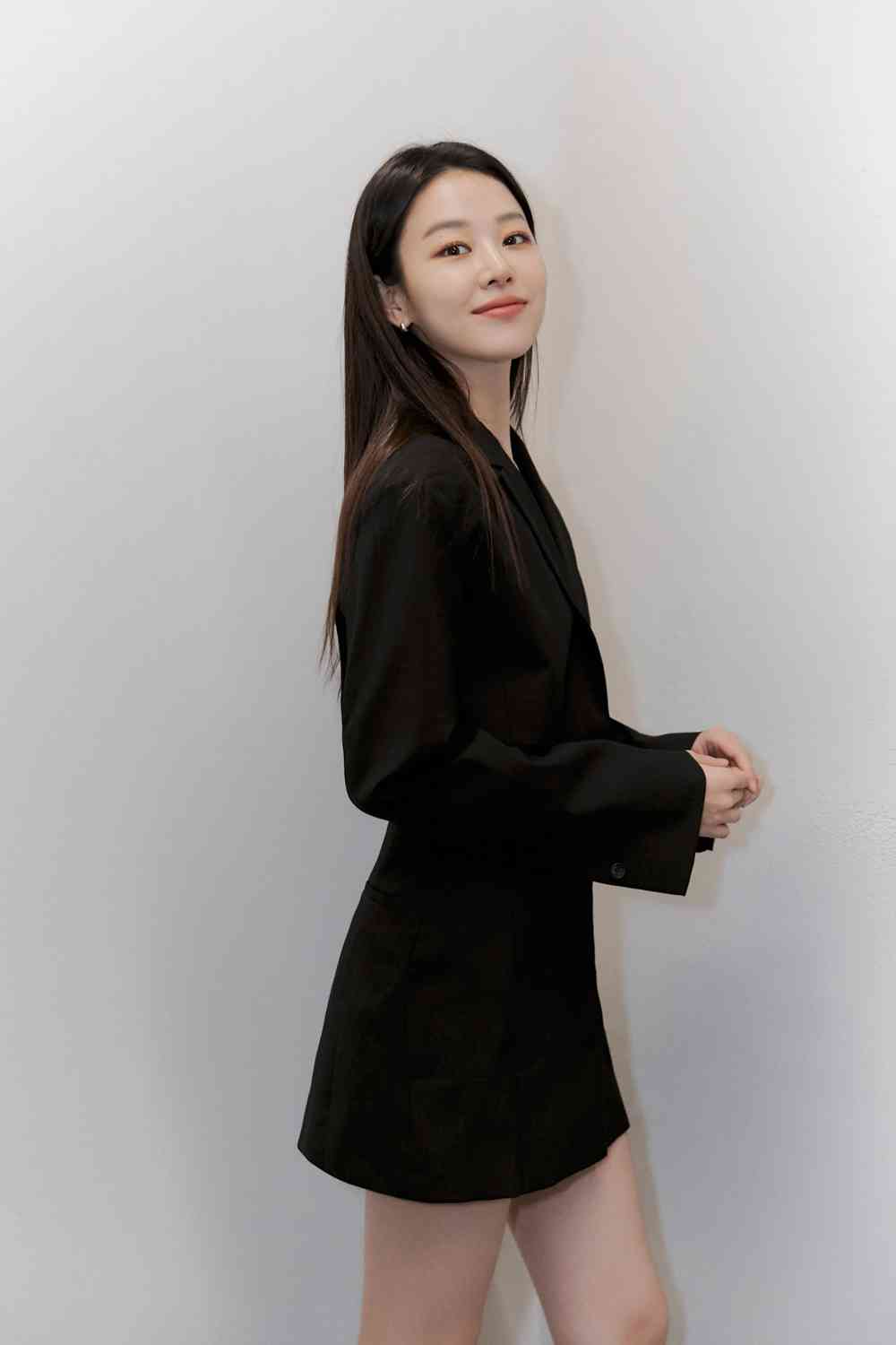 모래에도 꽃이 핀다. 오유경&#44; 배우 이주명 프로필 모든 정보