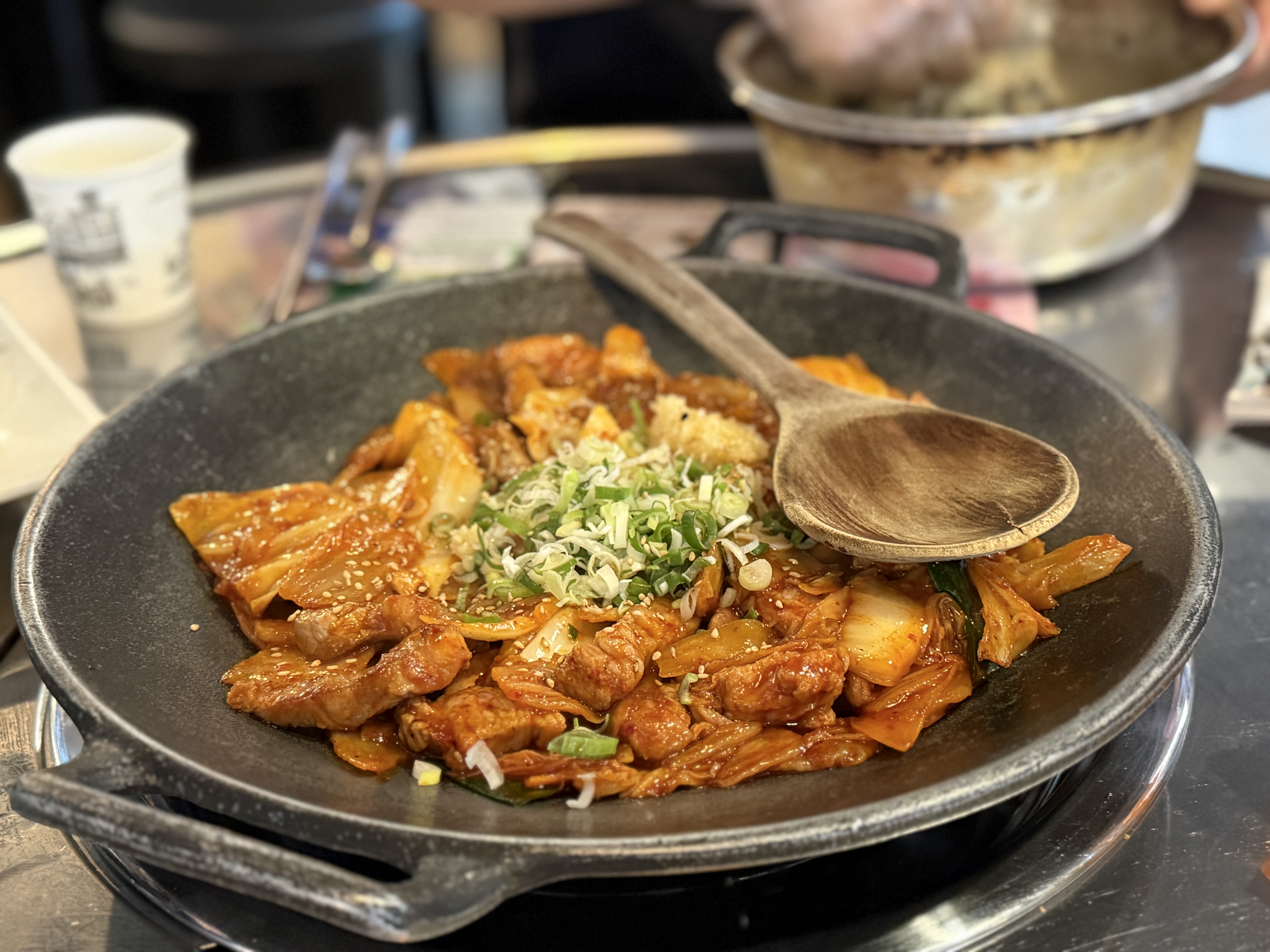 서울 교대역 TV맛집 삼산회관 메인메뉴 돼지김치구이