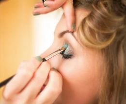 눈 밑 필러 부작용