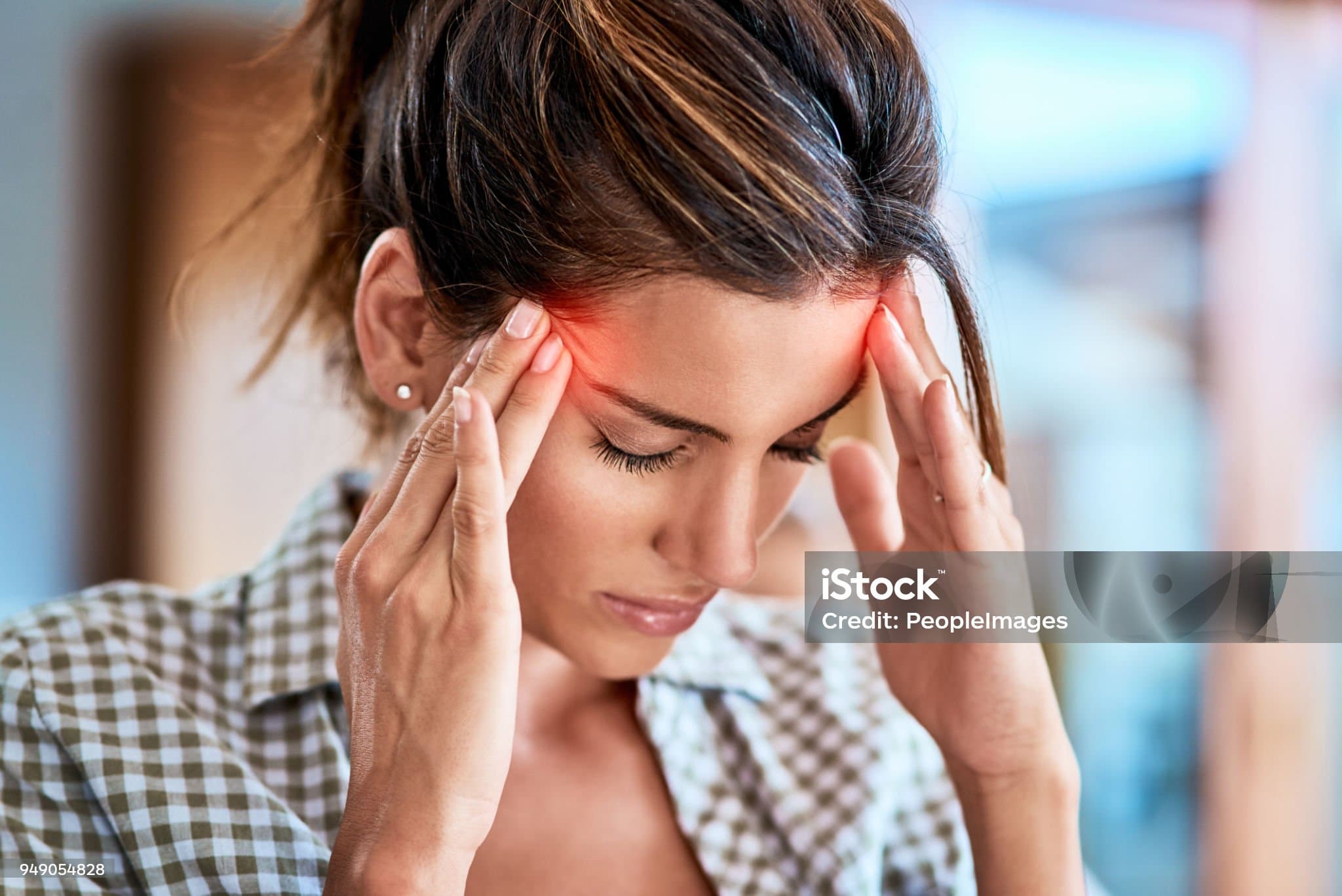 머리가 찌릿찌릿 아파요&amp;#44; 이 통증이 보내는 몸의 신호