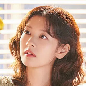 Jung So-min as Yu Mary