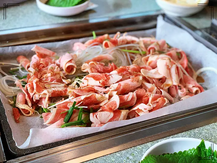 토요일은 밥이좋아 인천 경인교대역 오리 불고기 맛집 수제 간장양념과 부드러운 오리고기 곤드레밥 현지인 추천 토밥 좋아 방송정보
