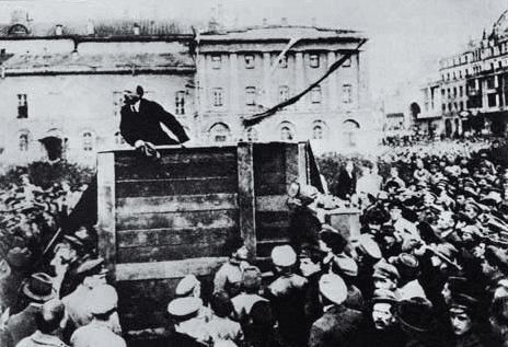 레닌의 연설 사진 역사지우기