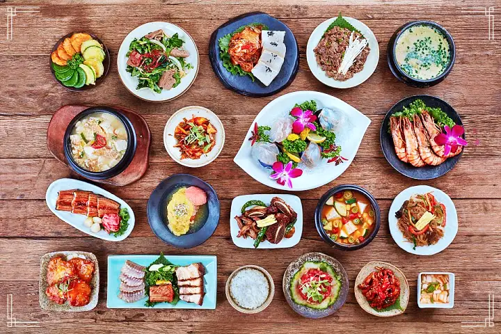 간장게장 보리굴비 솥밥 정식 40년 전통 노포 한정식 종로 인사동 맛집