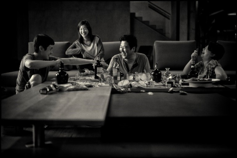 영화 기생충 포스터