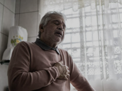 역류성식도염 증상 자연치료 방법 좋은 음식 등 총정리(2024 최신)