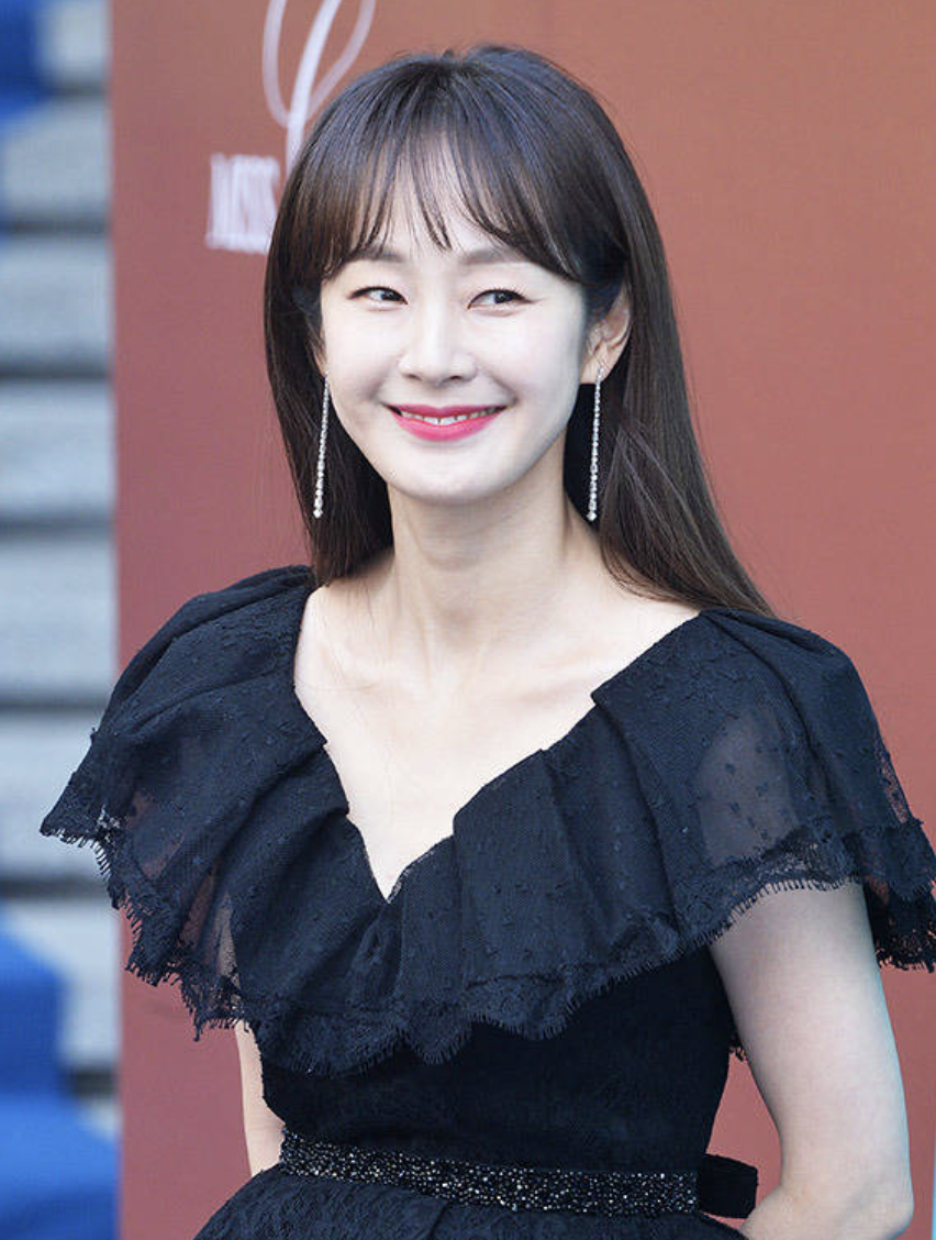 명세빈 근황 미모