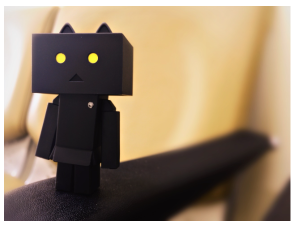 트레이딩 카드 & 한정판 굿즈 투자: 수집품이 자산이 되는 시대