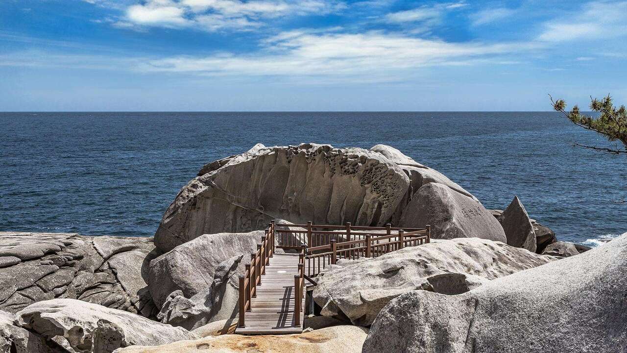 죽도 바위