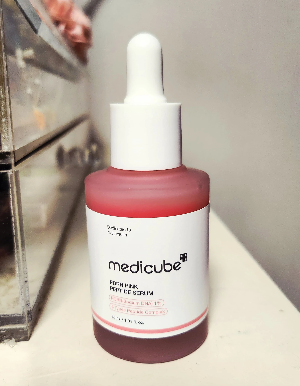 메디큐브 PDRN 핑크 펩타이드 앰플